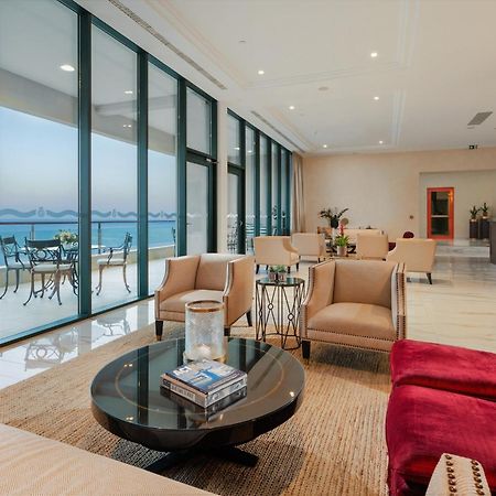 로얄 프린세스 호텔 두브로브니크 외부 사진 A living room in a penthouse at The Address